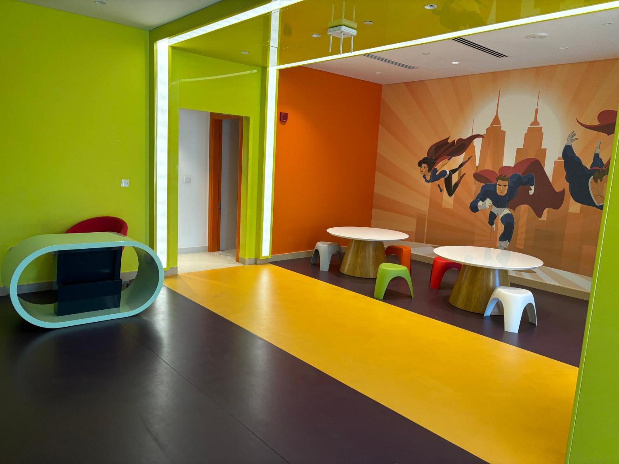 Deluxe Business Bay - Canal View - Gym & Pool Apartment Dubai